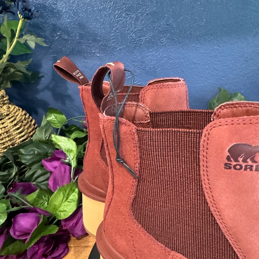NIB Sorel Hi-Line Heel Chelsea Boot in Spice Sz 9.5 - Picture 4 of 4